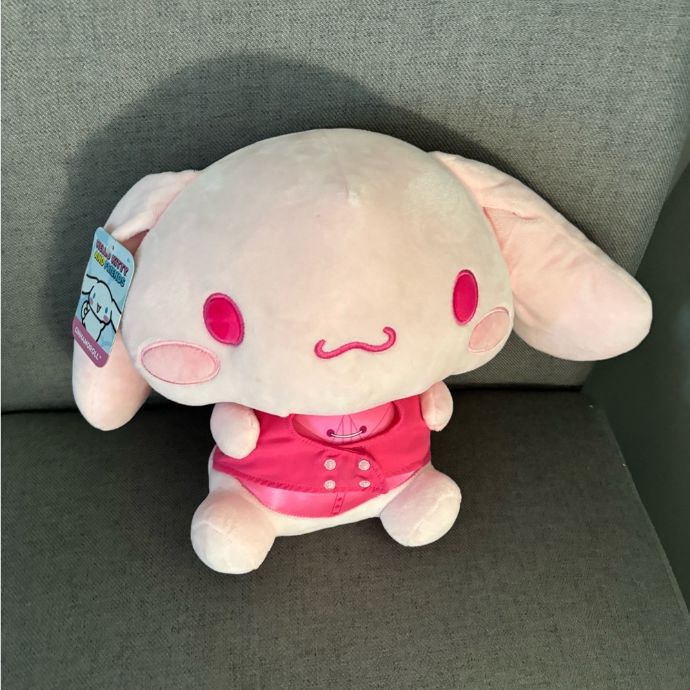 Sanrio 12” pink cinnamoroll plush nwt